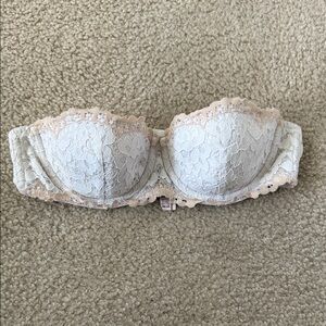 Victoria's Secret Lace Strapless Bra - White and Tan